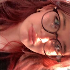 Meet your Posher, Kaylee